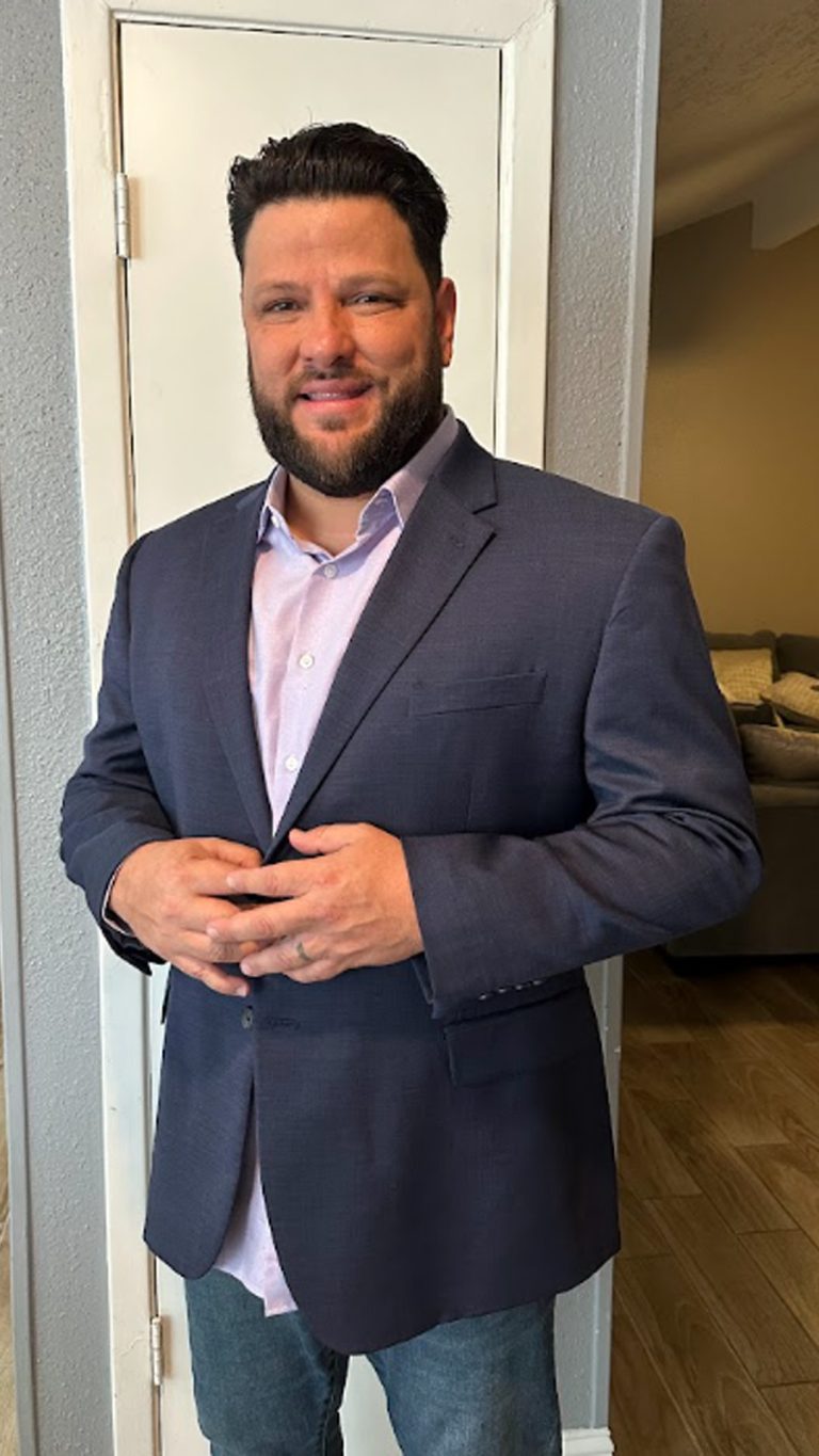 Alejandro Planning - Sales & Finance